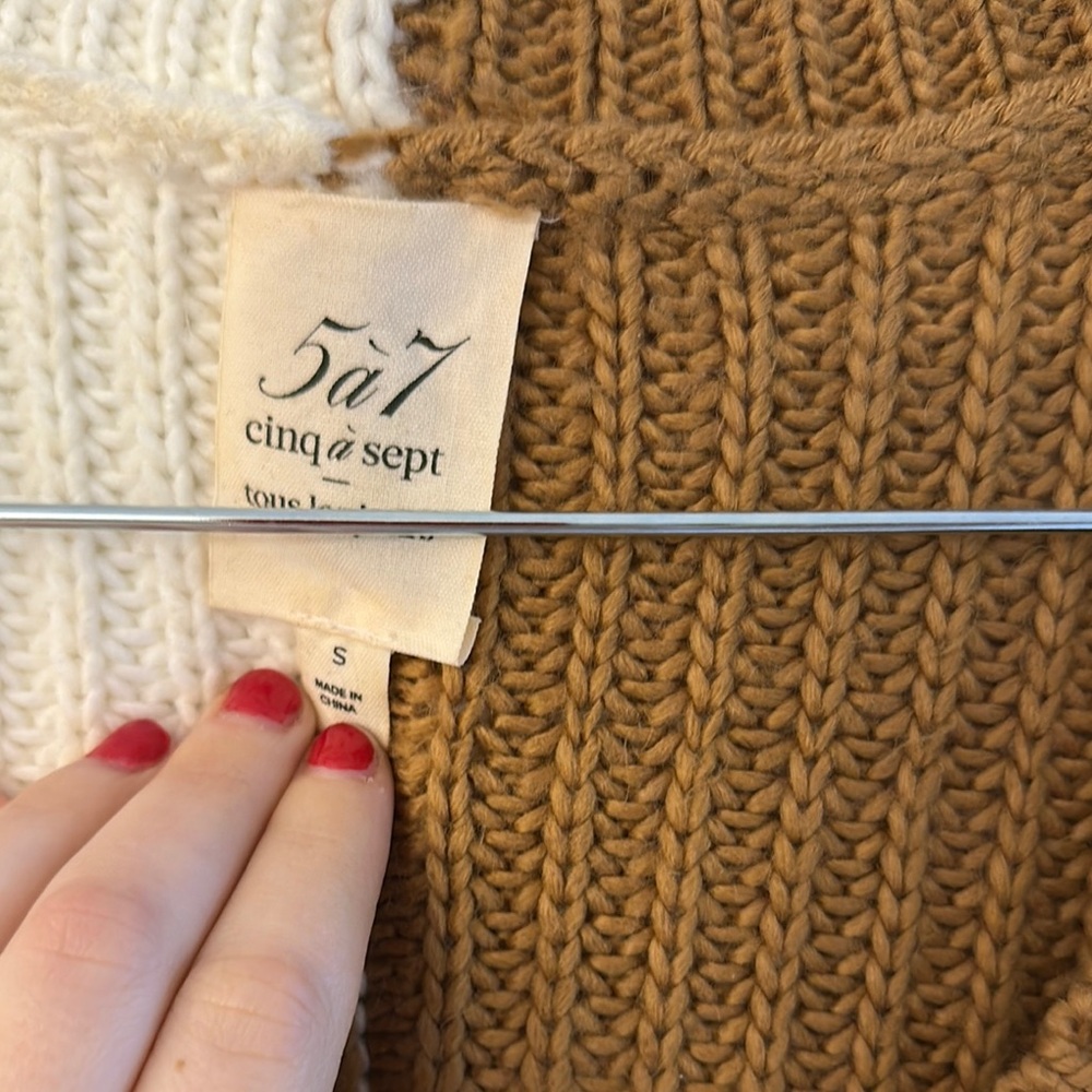 Colorblock Knit Sweater - Picture 2 of 2